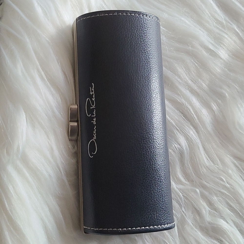 Oscar de la Renta x Linda Farrow collab - Sunglasses - Picture 9 of 13